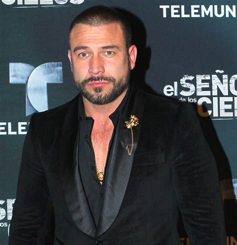 Rafael amaya wetern syle® coleccion dama. Rafael Amaya vuelve privado su Instagram - WALU.TV