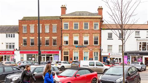 Property Auctions 30mar2023 Barclays Bank 193 High Street
