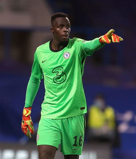 Latest on chelsea goalkeeper édouard mendy including news, stats, videos, highlights and more on espn. Chelsea goalkeeper Edouard Mendy almost quit football during year without a club | FourFourTwo