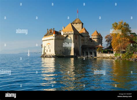 Schloss Chillon Schweiz Stock Photo Alamy
