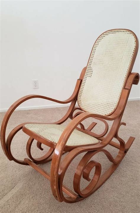 Antique Rocking Chairs Identification And Value Guide