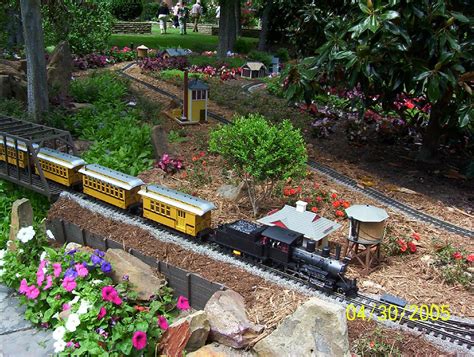 Outdoor Model Train Set This Is A Model Train Set That Is Flickr