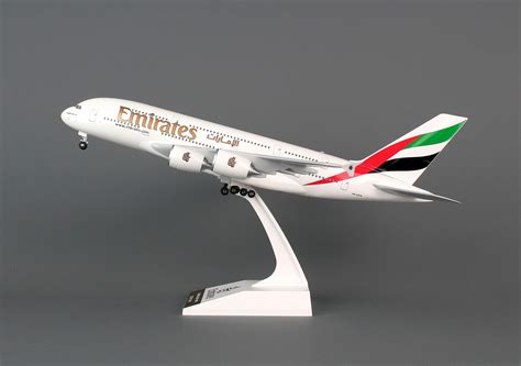 Daron Skymarks Emirates A380 800 Airplane Model Building Kit With Gear