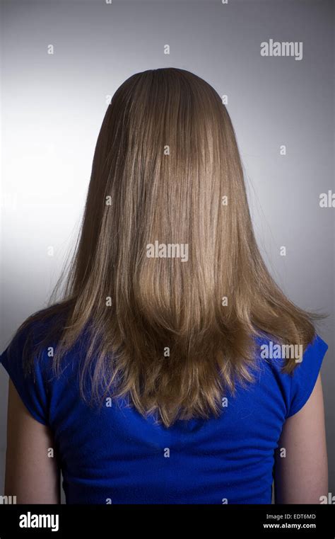 Back Of Head Facing Away Hi Res Stock Photography And Images Alamy