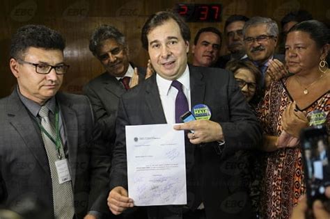 Em Vitória Folgada Rodrigo Maia é Reeleito Presidente Da Câmara