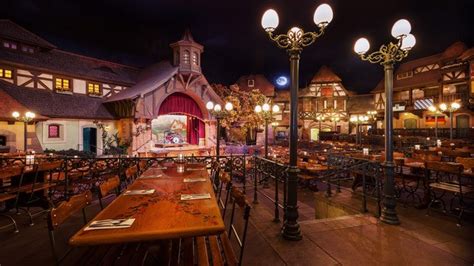 Best Epcot Restaurants - Pros and Cons (and Tips!) | Urban Tastebud Disney