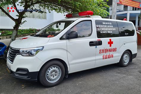 Đến thời điểm này ông bắt đầu ngộp thở vì quá tải, nhưng vẫn cố gắng hết sức mình để giúp đỡ người nghèo. Ông Đoàn Ngọc Hải muốn lập kỷ lục lái xe cứu thương đi chạy marathon khắp đất nước