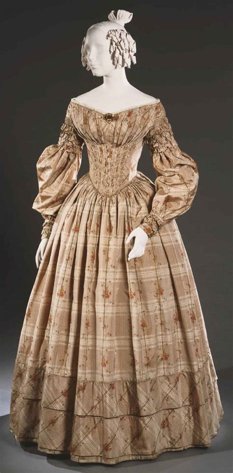 The Romantic Era 1820 1850 Maggie May Clothing Fine Historical Fashion