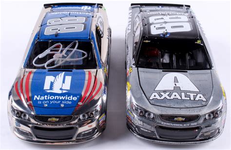 Lot Of 2 Dale Earnhardt Jr Le 124 Die Cast Cars With 1 Signed 88