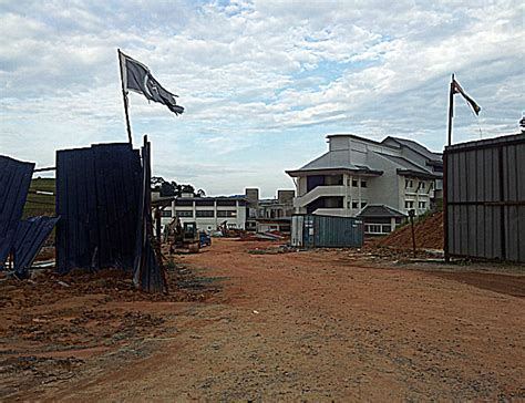 442m stadium gemilang, uitm dungun. Gambar Pembinaan UiTM Bukit Besi