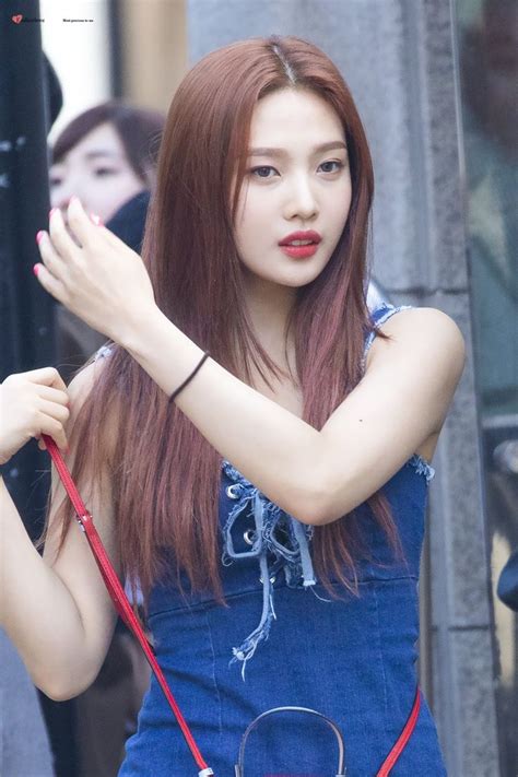 joy pics ♡‧₊˚ archivejoys red velvet joy kpop hair color beauty