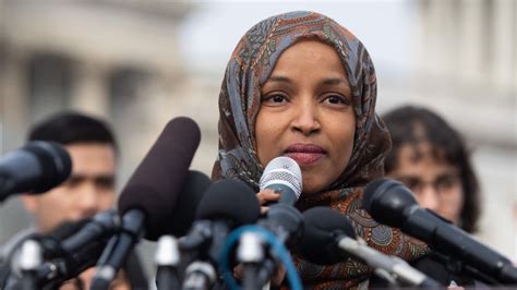 Amid Democratic Pressure Ilhan Omar Apologizes For Tweets On Israel
