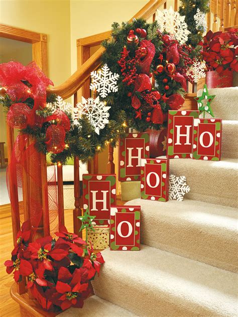 The stairs can simply be adorned with a little bit of greenery and that's enough to give them a. 100 Awesome Christmas Stairs Decoration Ideas - DigsDigs