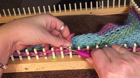 Learn how to turn your crochet work after finishing a row of stitches from lion brand yarn's andrea lemire in this howcast video. WRAP AND TURN STITCH I use LOOM KNIT LIZARD RIDGE PATTERN ...
