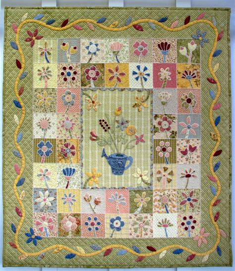 Everyday Artist Floral Applique Quilt With Embroidery