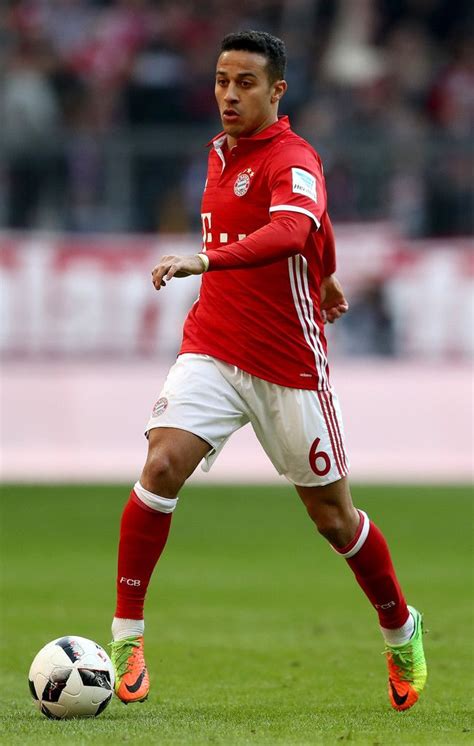Und in seiner lässigen art einer der coolsten. Pin auf Fc Bayern München