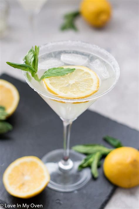 2,000 calories a day is used for general nutrition advice. Lemon Vodka Cocktail | Recipe in 2020 | Lemon vodka, Vodka ...