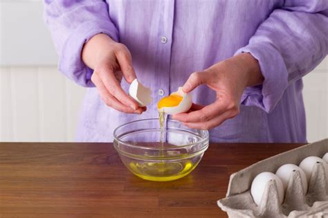 How To Separate Egg Whites From Yolks