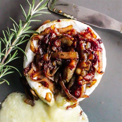 Baked Brie With Caramelized Onions Lisa G Cooks