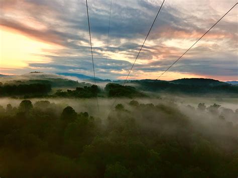 Good Morning East Tennessee 🤗 [1334x750] [OC] : r/EarthPorn