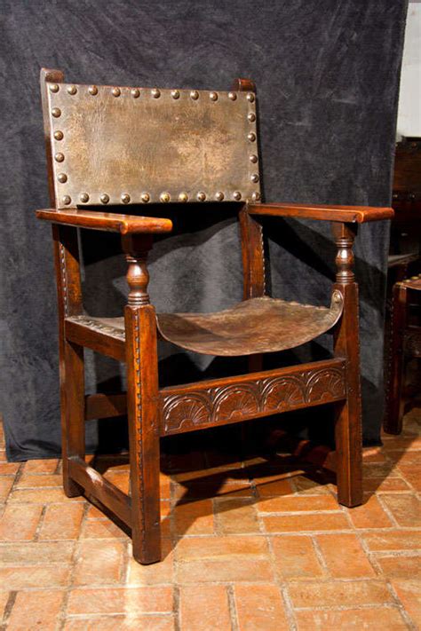 The term jacobean era furniture is used here to refer to the period of both kings. Set of 8 Leather Jacobean Revival Chairs For Sale at 1stdibs
