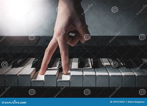 Pianist Fingers On Piano Keys Stock Image Image Of Lesson Jazz