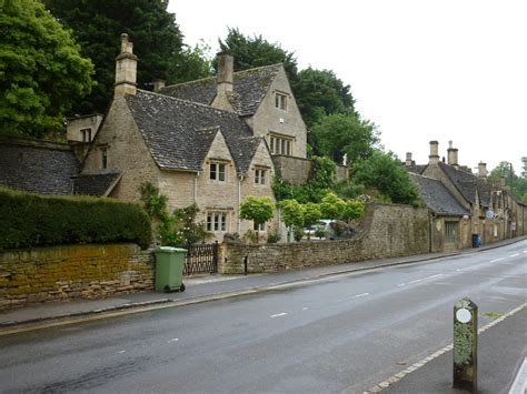 Life In The English Cotswolds The Most Beautiful English Village
