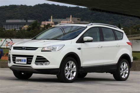 Shop shoes, bags, cosmetics, fragrance, and jewelry for men and women. 【評價】Ford/福特 2015 Kuga 2.0時尚經典型怎樣？優點-缺點-評價介紹-8891新車