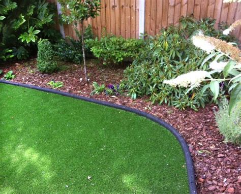 Choose rustic wooden lawn edging for country cottage gardens or opt for contemporary designs for minimalist spaces. Rubber Border Edging | For Lawns, Beds & Play Areas ...
