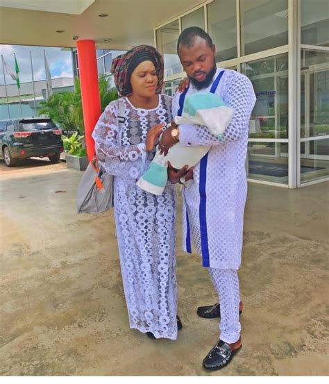 The photo which was first shared on blogger, linda ikeji's page shows the first time mum and her son. Toyin Abraham and her husband attend first church service ...