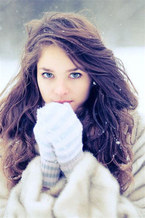 Brown Hair Blue Eyes A Unique And Beautiful Combination Short