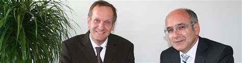 Overview international central banking courses. Impressum