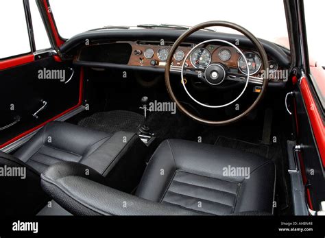Sunbeam Alpine Steering Wheel Hi Res Stock Photography And Images Alamy