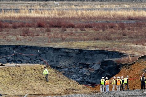 Coal Ash Spill Stirs Epa To Act Wsj