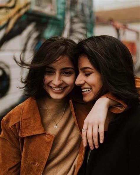 6 Of The Cutest Lesbian Couples To Follow On Social Media Cute Lesbian Couples Lesbian Couple