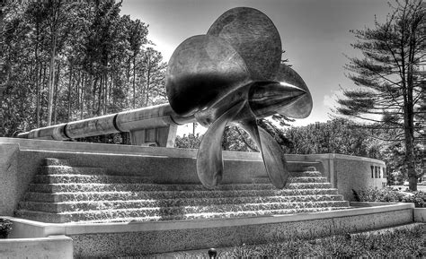 Ss United States Propeller At The Mariners Museum Revist Flickr