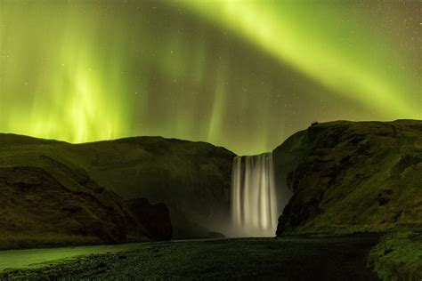 Aurora Borealis Skogafoss Waterfall Iceland Melvin