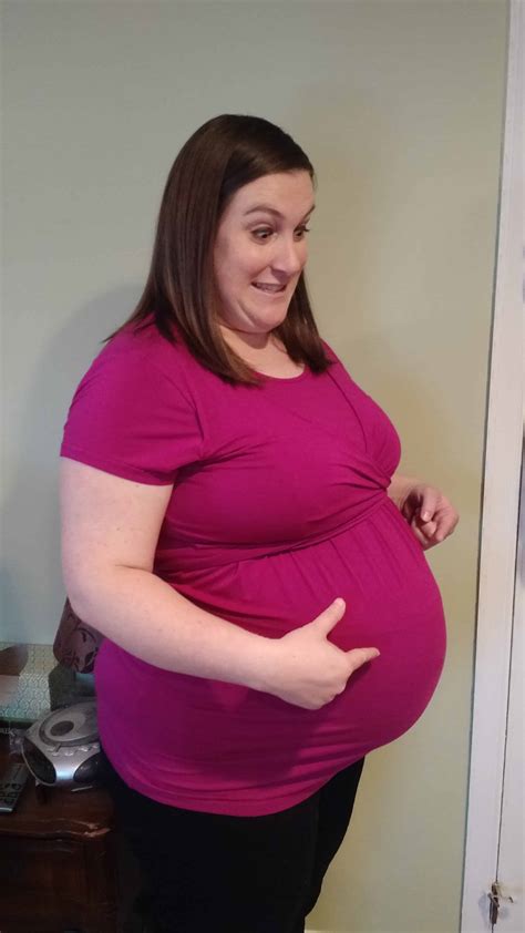 32 Weeks Pregnant With Twins 1 Twiniversity