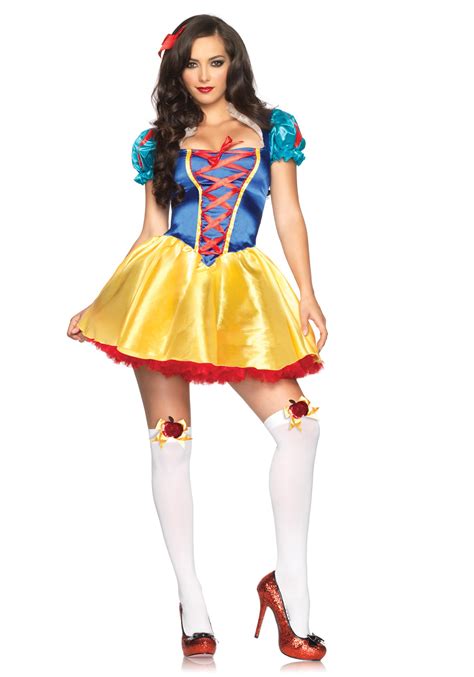 How To Make Your Own Snow White Halloween Costume Gail S Blog