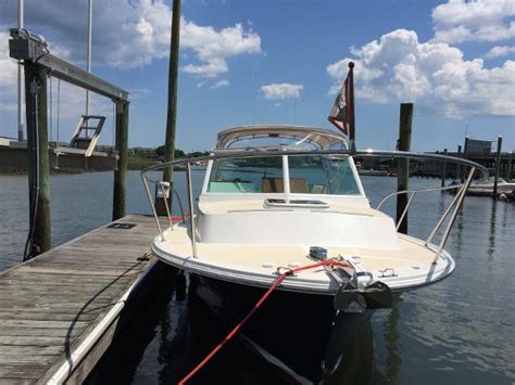 Hunt Yachts Surfhunter 25 For Sale In United States