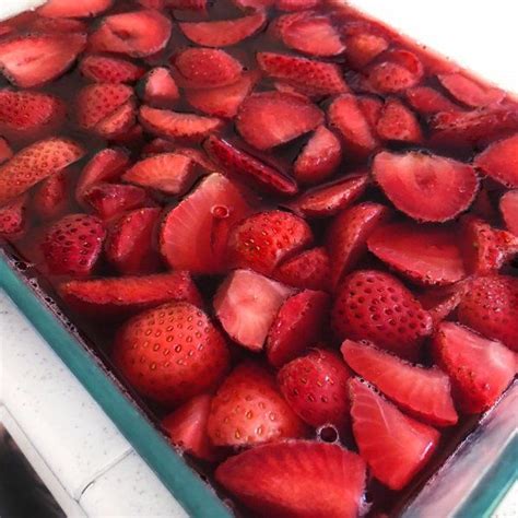 If you love strawberries, this recipe is for you! Fresh Strawberry Terrine (Cranberry Sauce Alternative ...