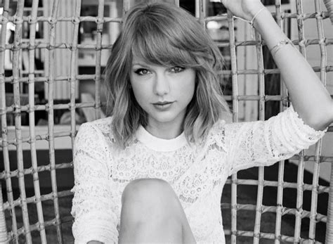 Taylor Swift Keds Photoshoot 2015 13 Gotceleb