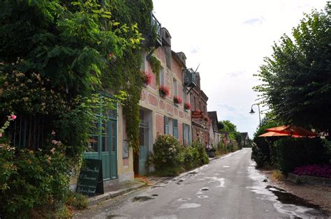 Giverny a village for your stay. Hotel Baudy, Giverny (France) | at 81 rue Claude Monet is ...