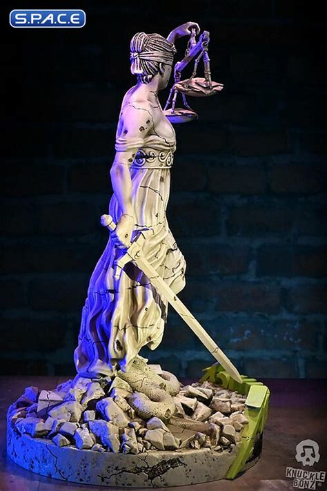 Lady Justice Rock Iconz On Tour Statue Metallica