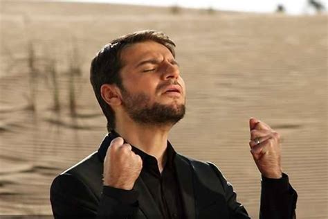 حكاية الإخوان اللى ورا السد! قصة حياة الفنان سامي يوسف ..إليك قصة حياة الفنان سامي يوسف
