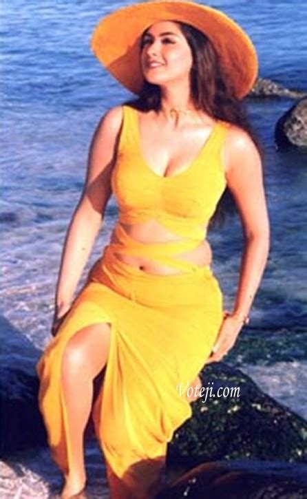 New Cine World Old Telugu Actress Hot Pics