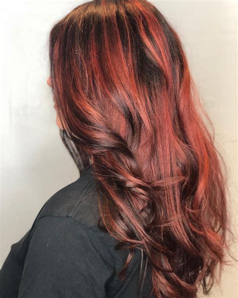 These gorgeous bright highlights are stunning and really stand out. 19 Best Reddish Brown Hair AKA "Red Brown Hair" Color ...