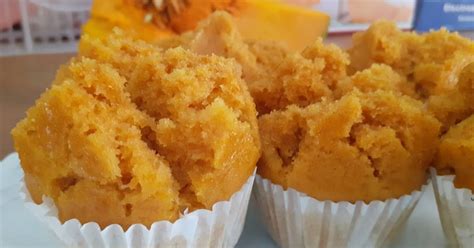 Kali ini bunda cinta mau bikin bolu panggang labu kuning yang hasilnya tuh seperti ini nih bunda. Resep Bolu Labu Kukus Tanpa Mixer dan Telur oleh Arya Jiwa ...