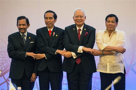 Duterte Gets A Pass On Brutal Drug War At Southeast Asia Summit The