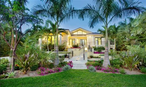 Explore properties for sale in south west as well! Houses For Sale In Key West | Beach houses for rent ...